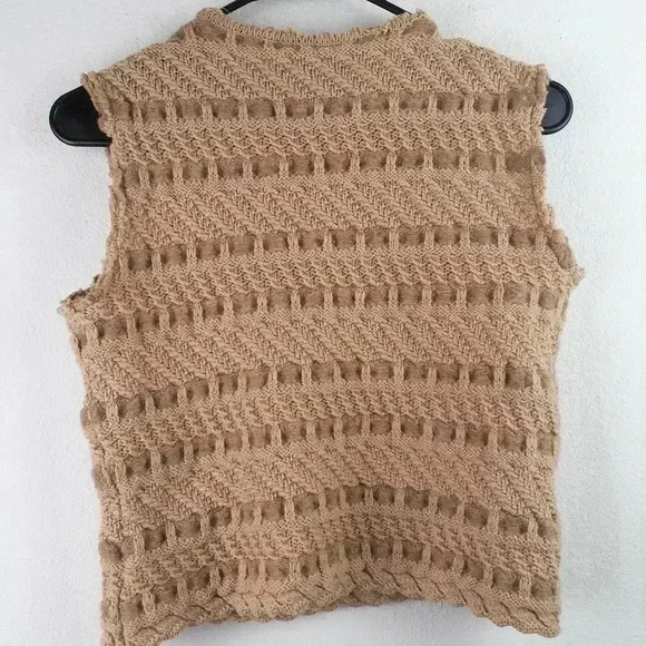 St. JOHN Sport top Size P 95% wool - Picture 6 of 7